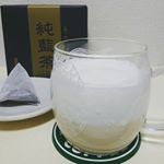 今回は純藍茶を試させていただきました☺️染料の一つとして知られている「藍」🍃ポリフェノール、ミネラル、食物繊維がとても豊富なんだそうです。#ノンカフェイン で季節の変わり目の体調維持や、ぽ&hellip;のInstagram画像