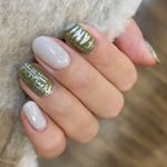 ㅤㅤ@dearlaura_dl 様のモニターでダイアモンドダストシリーズを頂いたので久しぶりにスタンピングと一緒に( ᐢ˙꒳​˙ᐢ )和風なネイルにしようかと思ったけど買ったまま&hellip;のInstagram画像