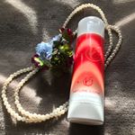 愛用中のネイチャーコンク❤️・化粧水前に拭き取りすると肌の調子がぐっとアップして手放せない🌸・朝のスキンケアって気持ちいい‼️さぁ今日も1日頑張ろう✨・・#ネイチャーコンク&hellip;のInstagram画像