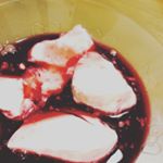 ヨーグルトのアロニア&オリゴ糖かけ、ちょっとグロテスクね#日本#tokyo#東京#photo #goodplace#travel #TravelJapan #Jap&hellip;のInstagram画像