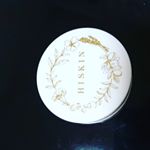 株式会社黒龍堂様のハイスキンエッセンスリッチバームをお試しさせて頂きました💕顔や体だけでなく、唇にと全身に使用できるの保湿バームです。ワセリンをベースにして、今、注目のボタニカルオイルと11種&hellip;のInstagram画像