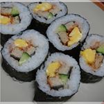 節分の日に恵方巻を作った(^^♪海鮮巻きにうなぎ？？じゃない偽物(笑)練り物が鰻風に変身。味はうなぎ風味かな。#恵方巻#うな次郎で恵方巻 #うな次郎 #一正蒲鉾 #monipla #いちま&hellip;のInstagram画像