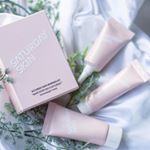 春休み&hellip;温泉でも行きたいなぁ〜。なんて考える今日この頃。旅行には必ず石鹸類などもお気に入りのものを持参。スキンケアも必ず。小さなボトルに詰めたりめんどくさい&hellip;。でも使ってるもの&hellip;のInstagram画像