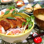 2018/02/27 娘と二人ごはん👧🏻👩🏻*#menuうなちらし寿司サーモン刺身ふわふわつくねバーグお味噌汁りんご**いちまさ様よりうなる美味しさうな次郎&hellip;のInstagram画像