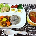 モニプラのラ・ミューテファンサイトでレシピが紹介されていて、とっても美味しそうですぐ食べてみたくなりました♪メインは大豆のドライカレー✨ドライカレーを作るのは初めてでしたが、作り方が分かり&hellip;のInstagram画像