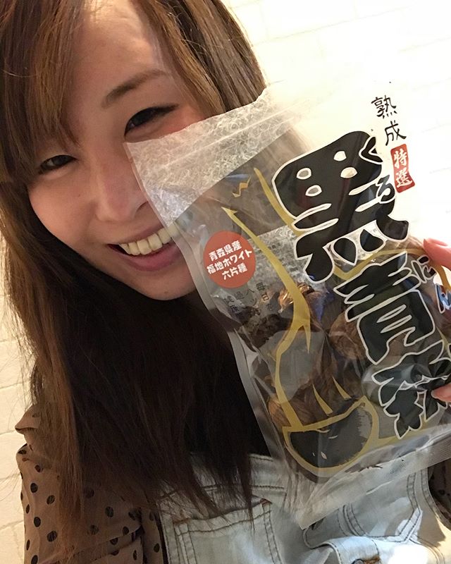 口コミ投稿：黒にんにくで健康対策！ニンニクは好きだけど食べた後の臭いやお料理に使うとまな板…