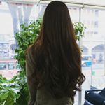 人生最後であろう#前髪ぱっつん #✂ __再び地元の美容室でずーっと 行ってるところ。_35歳くらいの美容師さんに「#前髪切る と若く見えますね～😘」 っていわれた。__&hellip;のInstagram画像