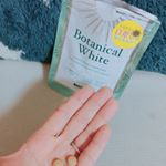 前から気になってた飲む日焼け止め飲み始めたー♡出かける前に飲むといーらしい😍春が一番紫外線強いし期待♪♪♪#飲む日焼け止め #日焼け止めサプリ #ボタニカルホワイト #botanicalwhite&hellip;のInstagram画像