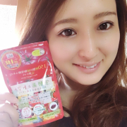 「是非お願いします！」【顔出しレビューモデル大募集】エステサロン仕様豪華ホメオバウスキンケア3点セットの投稿画像