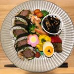 ・・今日は、真央だけお休みやってママ姉ちゃんとランチとカフェしてきた♪・ご飯作るのに結構時間あったから今日のワンプレートはおかず多め✌️✔︎ソースかつ巻きご飯✔︎お豆と&hellip;のInstagram画像