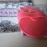 なんと角質とムダ毛が同時にケアできるんです。このスムースアウェイは美容美肌パットです。やさしくなでるだけで、角質も除去できるし、むだ毛も除去してくれます。早速使ってみたところ、私の剛毛も・&hellip;のInstagram画像