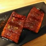 マツコの知らない世界で紹介されていてずーっと食べてみたかったうな次郎。モニターに当選したのでレポートです♪写真がへたくそで申し訳無いのですが、見た目はもう完全な鰻です🐟お箸で切ってみる&hellip;のInstagram画像