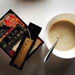 大人の飲む生酵素頂きました✨酵素初めてで少し抵抗あったけど無料で試せるならと✌🏻️普通は炭酸水や水で割るみたいだけど私はヨーグルトとで割ってみた🐮初めて食べるから味すっごく怖かったけど、、&hellip;のInstagram画像