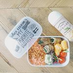 今日の#夫弁当 に、#モニター でいただいたピエトロおうちパスタ #たらこマヨネーズ を使ってみた。 ・#おかひじきの肉巻き ・#タラコマヨの卵巻き ・そら豆のポテトサラダ・小松菜と小えびのナムル&hellip;のInstagram画像