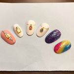 **『ネイルチップ』*エターナルベーシックのデコレーションパーツとシャイニーパウダーを使いました💕*デコレーションパーツは使いやすいパーツが5個入っているのです&hellip;のInstagram画像