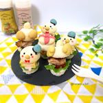 昨日のドナルドパンをハンバーガーにして食べました🍔☺️＊ドナルド&rarr;たらこマヨたまご＊おしり&rarr;ペペロンチーノチキンソテー＊うきわ&rarr;イタリアンはんぺんバーグの3種類です✨✨ピエ&hellip;のInstagram画像