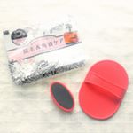 世界で2100万個売れている大ヒットアイテム！角質とむだ毛が同時にケアできる魔法のパット『スムースアウェイ』✨＊＊＊＊＊◎簡単＆スピーディにムダ毛・角質をオフ。　ーお肌に軽く当てて、優&hellip;のInstagram画像