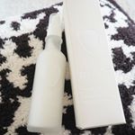 これ凄く良い😍💜White Ichigoのオーガニックテッククリーム💛白いちごって凄く高いと思うけどその成分を贅沢に配合したクリーム💜美容成分が沢山入ってるんだろうな～とつけたらすぐ分かる位保湿力が&hellip;のInstagram画像