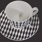 普段、普通のルイボスティーを飲んでたけど、お試しで戴いた珍しいグリーンルイボスティー！中々忙しくて産休後の今日やっと試飲出来ました！お兄ちゃんピアニカなう🤣お姉ちゃん歌の乱入🦋味はハーブの香りがし&hellip;のInstagram画像