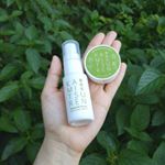 華密恋のボディケアミニキット（ナチュラルミスト、スキンバーム）のお試しをさせていただきました。コンパクトなサイズで、お出かけに持っていくのに便利です。ポーチにも余裕で入ります。カミツレ&hellip;のInstagram画像