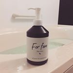 お肌の手入れについて(妊娠線予防)--モニプラにてforfamさんが当選しました♡ありがとうございます😊--妊娠前からズボラな性格のため毎日ボディクリームを塗るタイプではあ&hellip;のInstagram画像