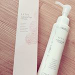 @luna_hrcさんのバストアップクリーム💕出産＋授乳で萎えてしまってた私に一筋の光をくれたクリームです😍お風呂上がりにこのクリームでマッサージを始めてから少しずつ萎えてしまってたバストにハ&hellip;のInstagram画像