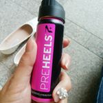 靴ズレを防止する画期的なアイテムをお試ししました！このシューズお気に入りだけど、新しいのですぐに靴ズレをしてしまうんです。なので、いつも擦れて痛くなる部分（足）にスプレーしておくと膜をはって靴ズレ&hellip;のInstagram画像