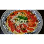 6/5(火).今回はモニター♪マルハニチロ、春の新商品「チョリソー&スパイシートマトソース」「トマトとモツァレラチーズ」。.スパイシーなトマトソースとピリ辛チョリソーをトッピングし&hellip;のInstagram画像