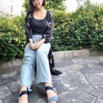 👡💕・こないだ紹介した #coordinate 😚✨・#サンダル は #AcureZ のでインソールのクッションがふかふかでとても歩きやすいんだーーー💗・毎日ベビーカー&hellip;のInstagram画像