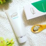 ピアベルピア マリンパックで毛穴ケアを始めてみました✨･海のミネラル配合の洗い流すパックです。顔に伸ばす時間が5分でOKなので、何かをしながらの「ながらパック」もできちゃいます！･&hellip;のInstagram画像