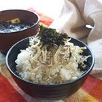 毎日ごはんなんて作ってられないときももちろんあります。。。でも朝は食べる派😋･#ちりめんじゃこ #ごはん #おうちごはん #フォアグラ化計画 #フォアグラマー #味噌汁 #粗食 #料理 #クッ&hellip;のInstagram画像