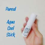 [商品レビュー]❤️pureal ❤️アクアクールスティック❤️こちらの商品、夏場の気になる毛穴肌を引き締めてクールダウン！テカリや化粧崩れが気になる部分に塗るだけでケアしてくれる商品です&hellip;のInstagram画像