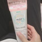 メデル ナチュラルホワイトフェイスウォッシュ ワイルドローズアロマ試してみました！ ★国産米セラミド成分配合で高保湿★肌荒れやくすみにアプローチをする8種の植物成分配合★肌の炎症を沈め&hellip;のInstagram画像
