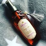ロイーシェのボディミストを使ってみました&hearts;️ エアコンに当たり過ぎてちょっと肌の乾燥が気になる時や、リフレッシュしたい時にシュッとひと吹きで優しいフェミニンローズの香りが素敵&hearts;️&hearts;️&hearts;️﻿﻿数&hellip;のInstagram画像