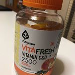 VITA FRESH VITAMIN C&DJP Originさんのモニターに選ばれました。ビタミンCとDがグミでとれるという商品です。しかも、老若男女みんなで食べられるそうです。我が&hellip;のInstagram画像