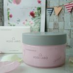 最近使いはじめたクレンジングROSE LABOのナチュラルオフバームR。見た目はとってもシンプルなんだけど、中身は結構濃いです。なんと、世界でひとつだけの新品種、国産・農薬不使用の食べられ&hellip;のInstagram画像