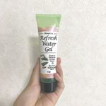 💚....最近お気に入りで使ってる、「ペロリン リフレッシュウォータージェル」..ありそうでなかなか無かった、脚用のジェルローション！！ローズマリーとレモングラスの&hellip;のInstagram画像