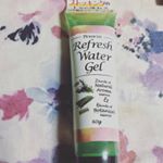 ストッキングの上からでも使えるフットジェル！爽やかないい香り＾＾疲れた足を簡単に引き締めてリフレッシュできます。#ボタニカルフットジェル #ペロリン #perorin #monipla #sosuso&hellip;のInstagram画像