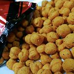 8/5(日).今回はモニター。置き換えなし！スナック菓子でダイエット「ガウビケス」！.食べ方は簡単！1日の食事で食事量が多い2食の食前に1回1袋食べるだけ。そのあと普通に食&hellip;のInstagram画像