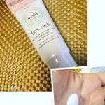 弾力のある泡たっぷりで洗顔できるから毛穴の奥からきれいに洗えてる感じ。洗い上がりはしっとりなのにさっぱり感もあるところが気に入ってますローズの香りも癒やし効果バッチリ👍#メデル#メデルナチ&hellip;のInstagram画像