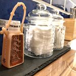 モニター中のハンドソープ🌼いい匂い！！そして手もすべすべ✨スクラブ入りで汚れもサーっとおちます♪中間テストに埋もれたアロマのお勉強✏️時間が足りません💦香りの調合って覚えるの大&hellip;のInstagram画像