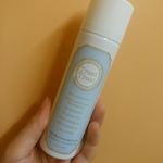 紫外線や冷房での肌ダメージ&hellip;。＊原因は乾燥！ということでなんとかしなければ、と思っていたところ、＊ピュアスキン　セラミドセラムに出会い使ってみました！！＊容器のビジュアルからして優しい感じ&hellip;のInstagram画像