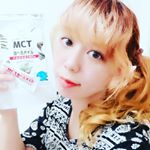 MCT食べるオイルをお試しさせていただきました♪フィリピン産ココナッツ100％、ダイエットを頑張る身体、記憶する考える頭脳に最適の食べるオイルです。私はイカとエビのレモンバターソテーに&hellip;のInstagram画像