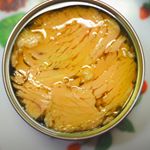 モンマルシェのツナは素材・製法・油全てを追及した贅沢な一缶！まぐろは三陸沖で水揚げされた一本釣り夏びん長まぐろ。専属バイヤーが新鮮で大ぶりのまぐろのみを選別して買い付けをしております。&hellip;のInstagram画像
