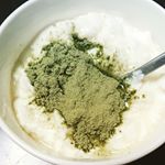 今日の朝の青汁💓昨日より、少なめヨーグルトだったんだけど、酸味が抑えられてフルーティー＋松茶味だった！抹茶好きな私歓喜😆👏 次は、モニプラに四旬活彩を頼もうかと思ってます✊&hellip;のInstagram画像