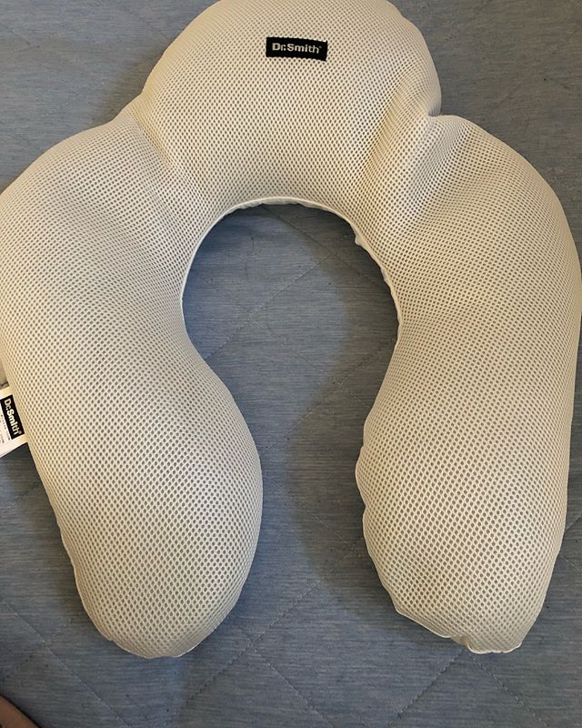 口コミ投稿：・・ドクタースミス様からいびき防止まくら頂きました(o^^o)まくらが大きく抱きしめ…