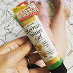 *主婦だって毎日脚が疲れて浮腫むんだー｡&deg;(&deg;&acute;&omega;`&deg;)&deg;｡*２種の精油を使ったボタニカル系のフットリラックスジェルで疲れた脚をリフレッシュ☆☆☆*ぬくもりを感じる&hellip;のInstagram画像