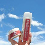 酒粕美容法をご存知ですか？昔から「日本酒職人(杜氏)の手が美しい」と言われていて、酒粕で洗い流しのパックをする美容法のことです。*毎日のスキンケアに酒粕美容法を手軽に取り込めるように作られ&hellip;のInstagram画像