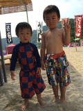 「3歳ともうすぐ6歳の兄弟」の画像（1枚目）