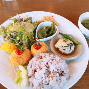 「カフェでの写真」【10名様】プルプルリップモニター＆インスタ画像投稿キャンペーン♪の投稿画像